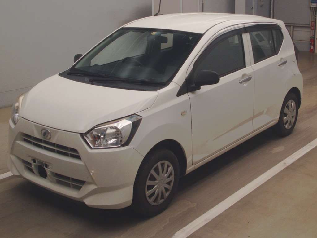 2017 Daihatsu Mira es LA350S[0]