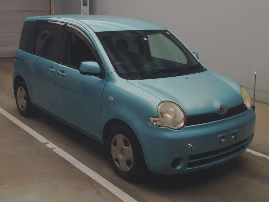 2005 Toyota Sienta NCP81G[2]