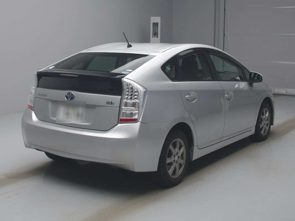 2011 Toyota Prius ZVW30[1]