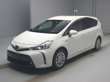 2019 Toyota Prius alpha