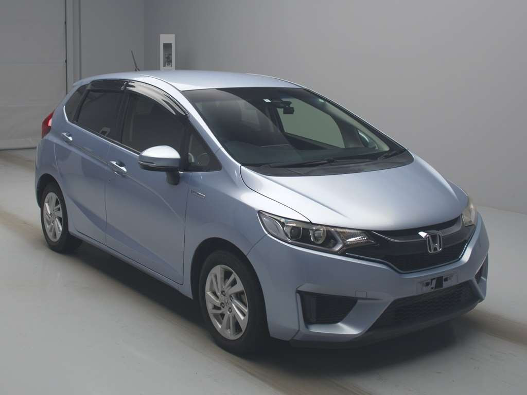 2016 Honda Fit Hybrid GP5[2]