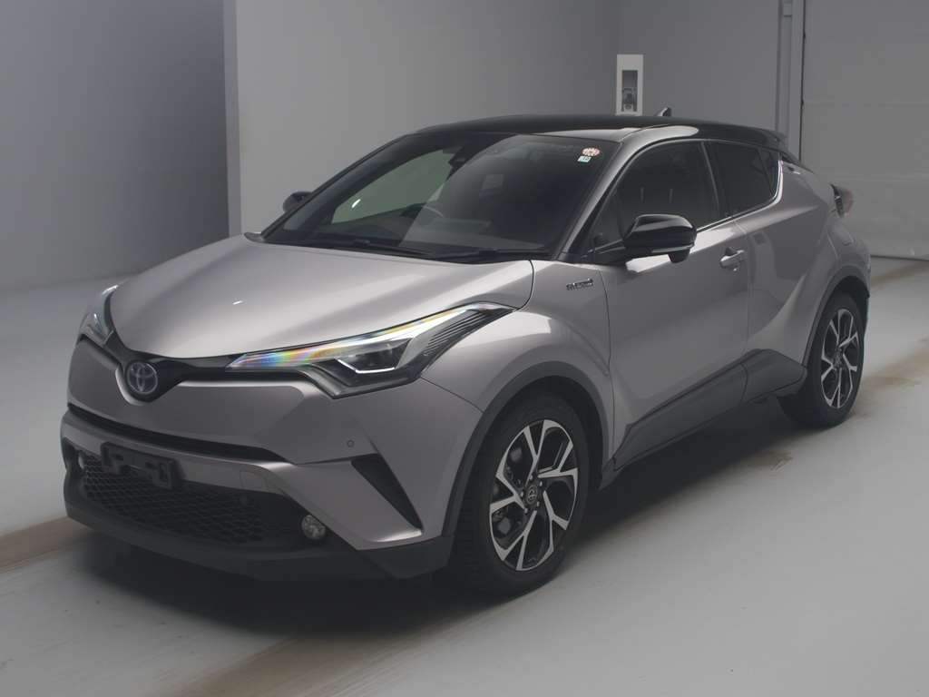 2017 Toyota C-HR ZYX10[0]