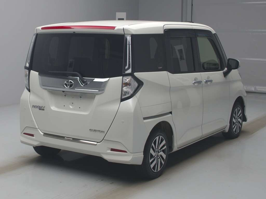 2021 Toyota Roomy M910A[1]