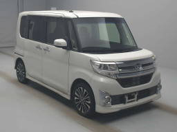 2015 Daihatsu Tanto Custom