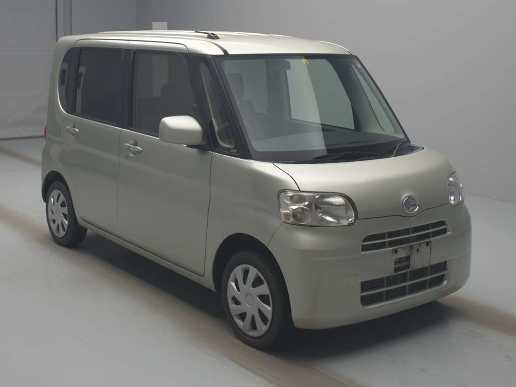 2012 Daihatsu Tanto L375S[2]