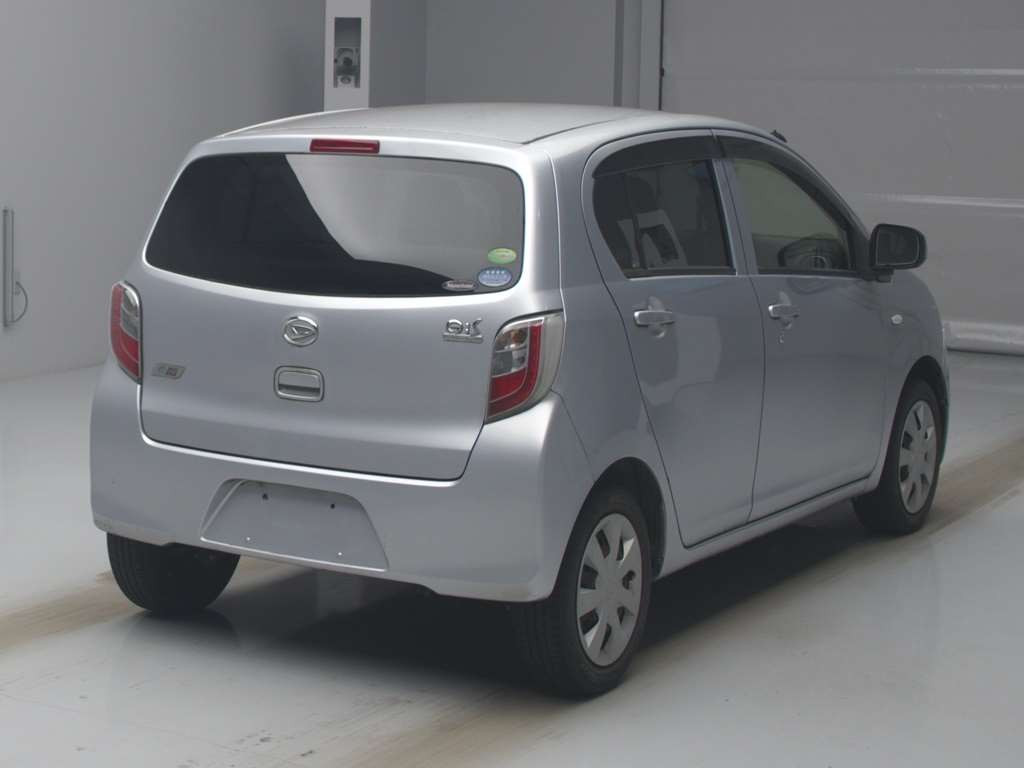 2012 Daihatsu Mira es LA300S[1]