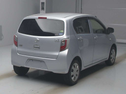 2012 Daihatsu Mira es