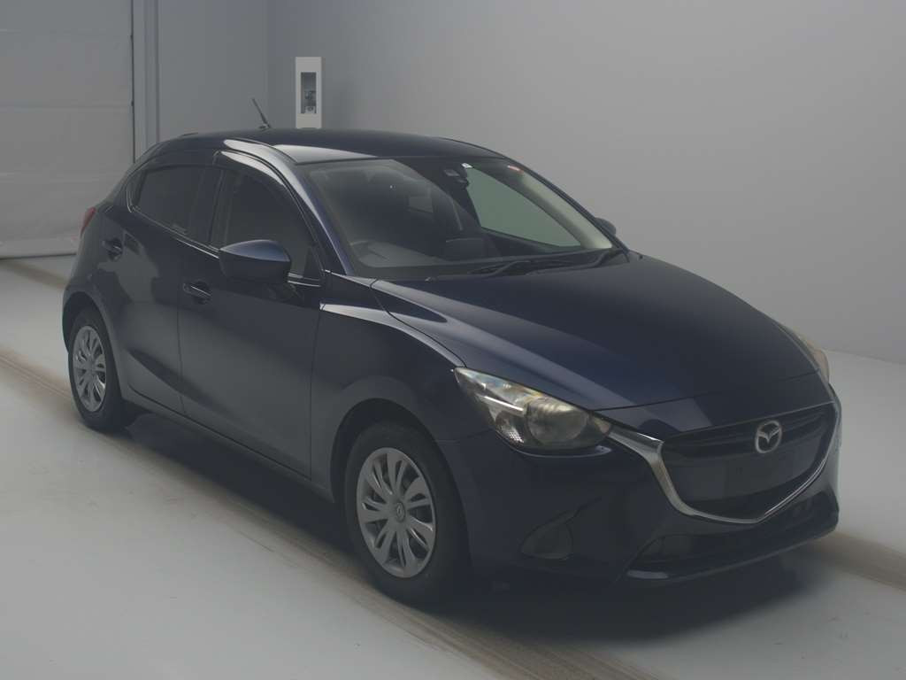 2015 Mazda Demio DJ3FS[2]