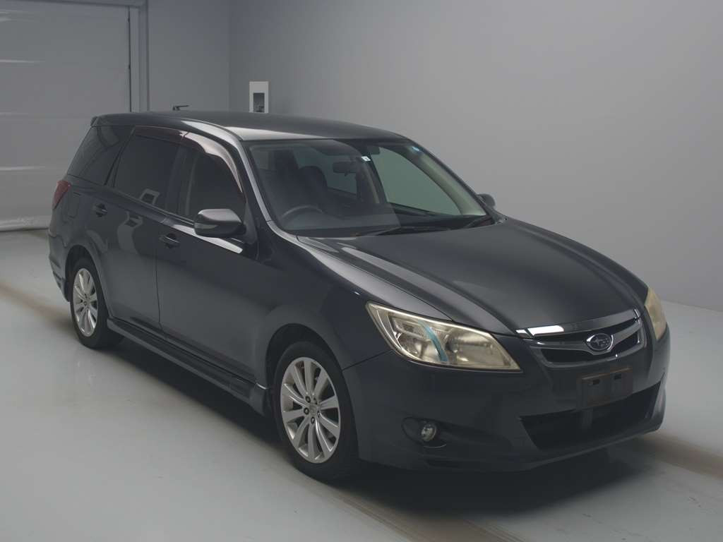 2010 Subaru Exiga YA4[2]