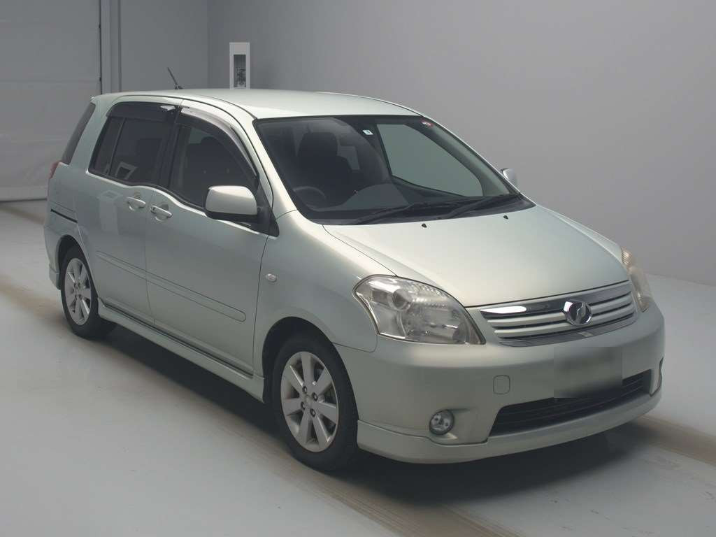 2009 Toyota Raum NCZ20[2]