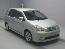 2009 Toyota Raum