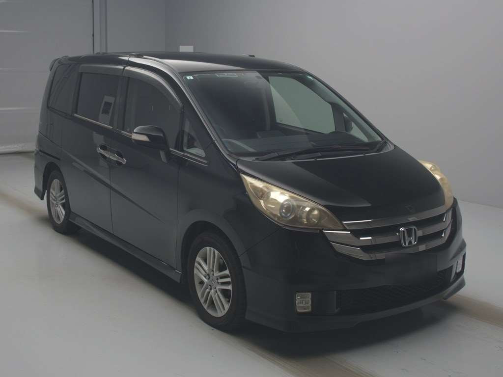 2009 Honda Step WGN RG1[2]