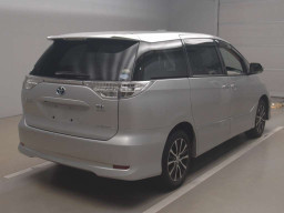 2015 Toyota Estima Hybrid