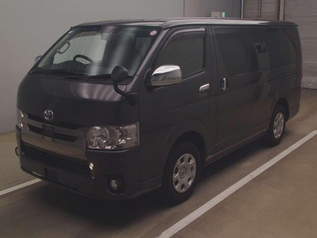 2017 Toyota Regiusace Van TRH200V[0]