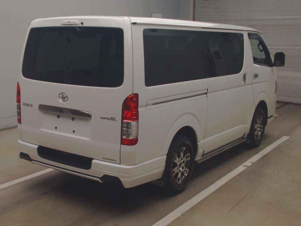 2022 Toyota Hiace Van GDH201V[1]