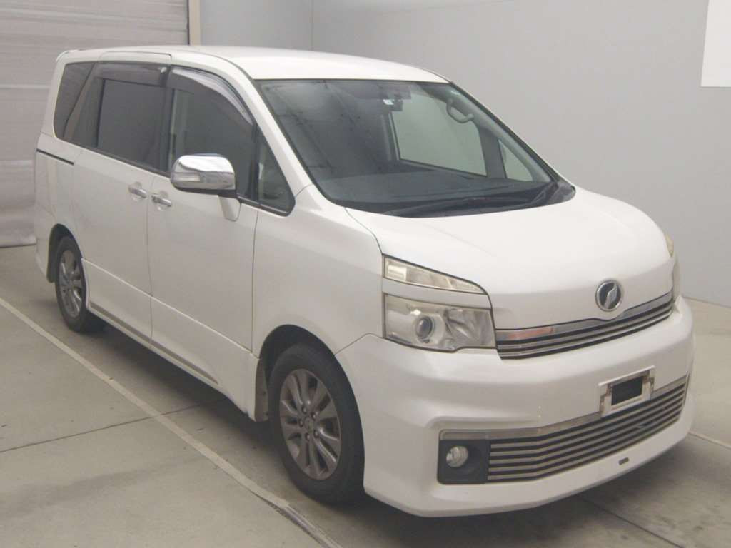 2012 Toyota Voxy ZRR70W[2]