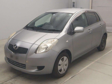 2006 Toyota Vitz