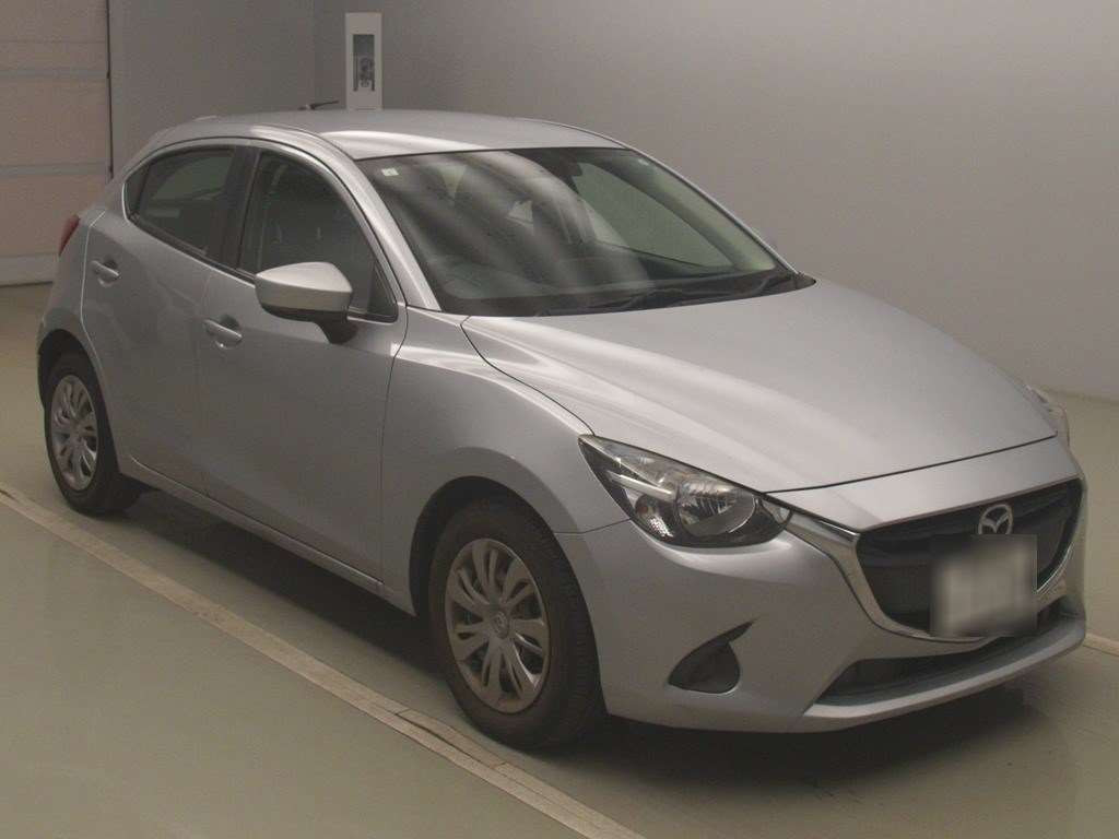 2017 Mazda Demio DJ3FS[2]