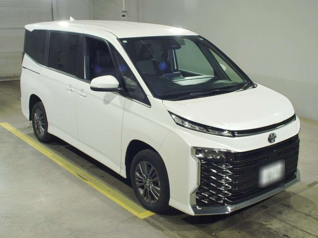 2024 Toyota Voxy MZRA95W[2]