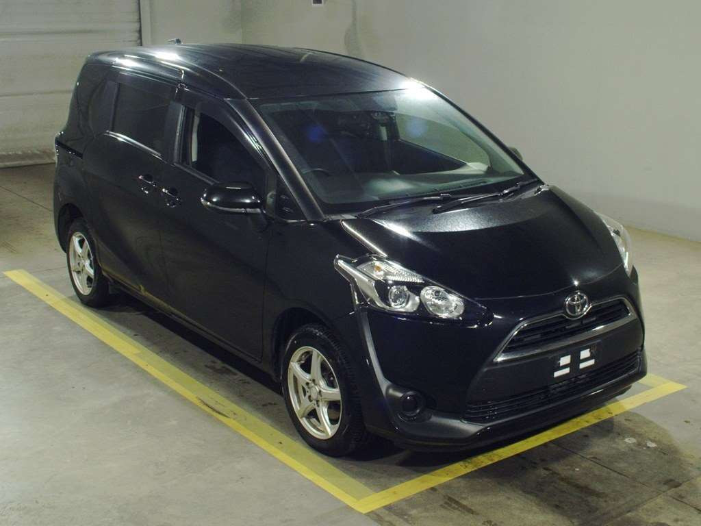 2016 Toyota Sienta NCP175G[2]