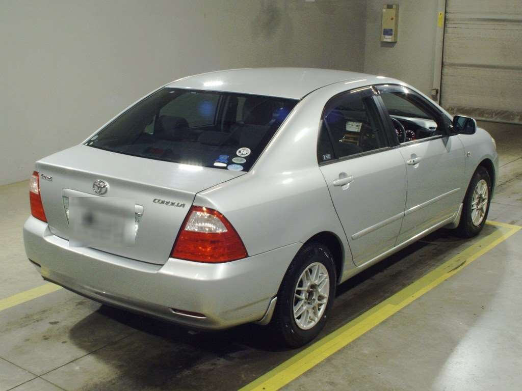 2004 Toyota Corolla Sedan ZZE122[1]