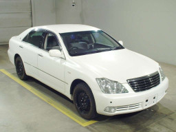 2005 Toyota Crown