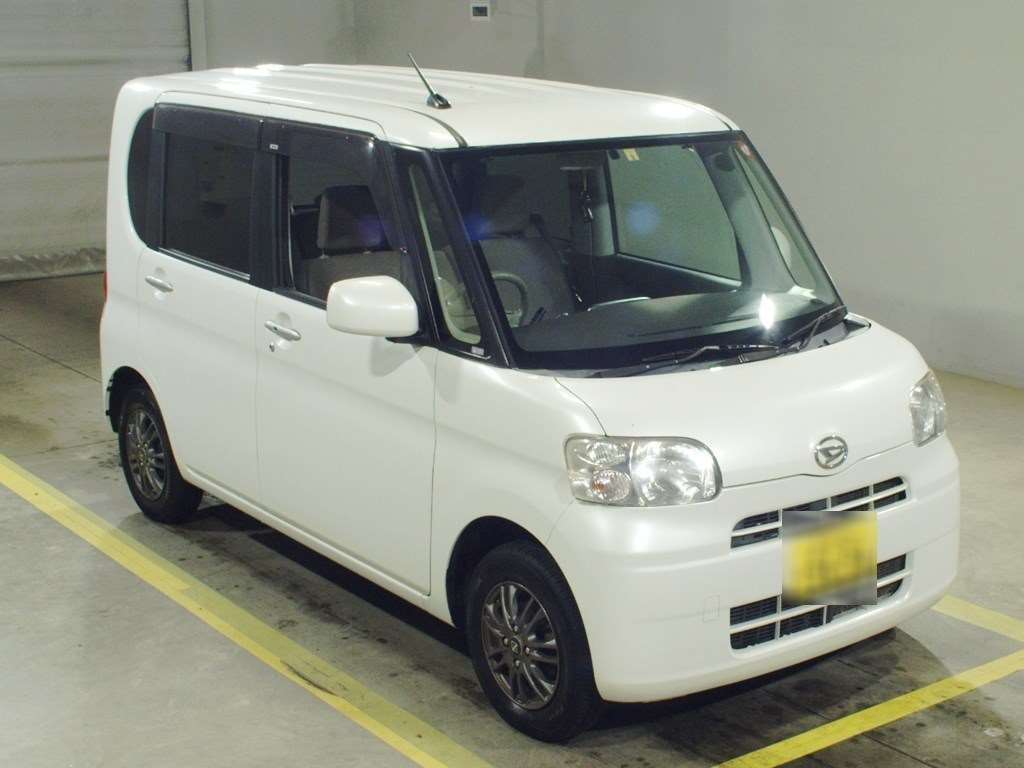 2012 Daihatsu Tanto L385S[2]