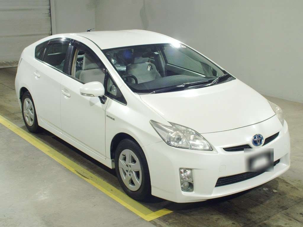 2009 Toyota Prius ZVW30[2]