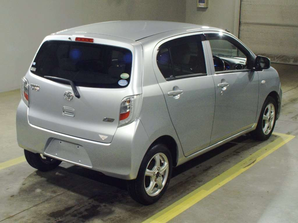 2013 Toyota Pixis Epoch LA310A[1]