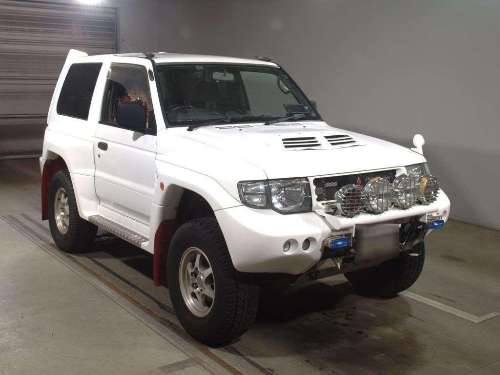 1997 Mitsubishi Pajero V55W[2]