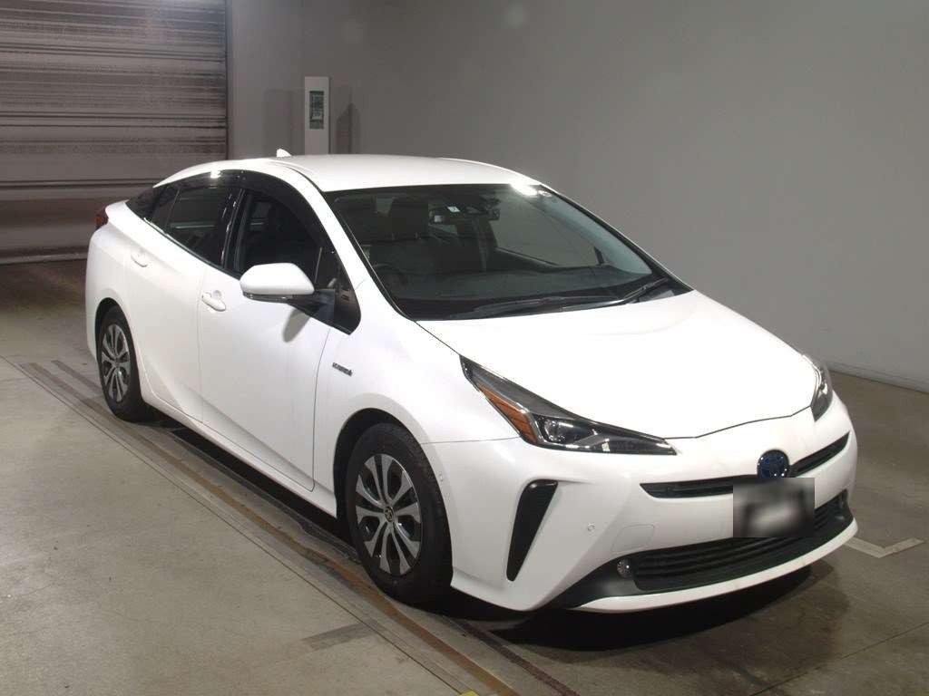 2019 Toyota Prius ZVW51[2]