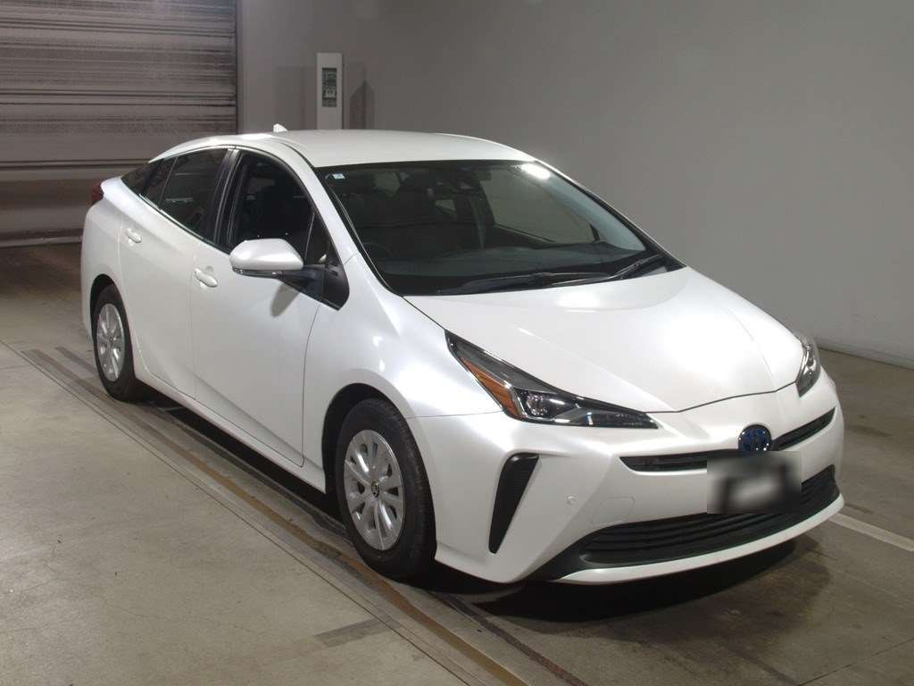 2021 Toyota Prius ZVW51[2]