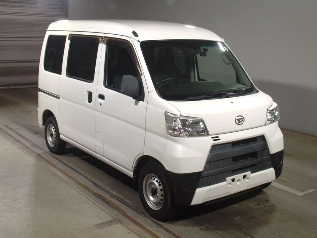 2018 Daihatsu Hijet Cargo S321V[2]