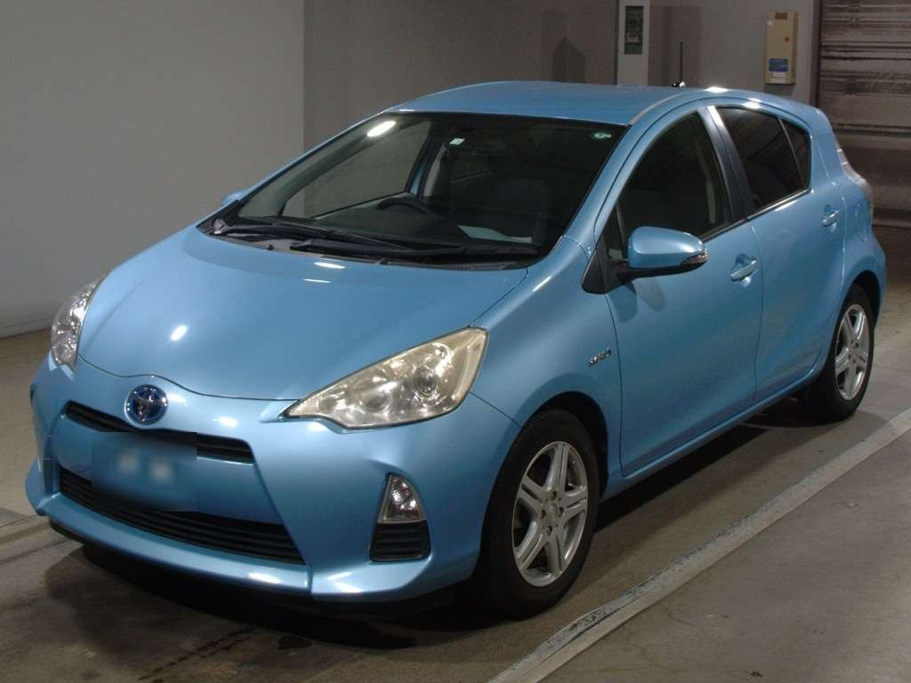 2012 Toyota Aqua NHP10[0]