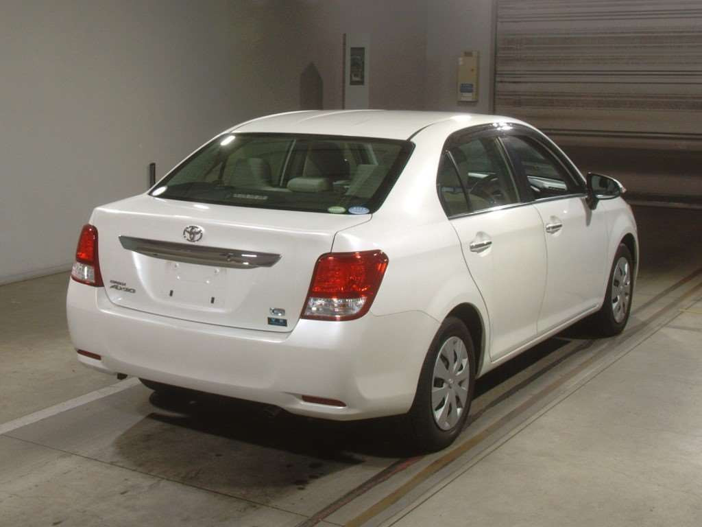 2012 Toyota Corolla Axio NZE161[1]