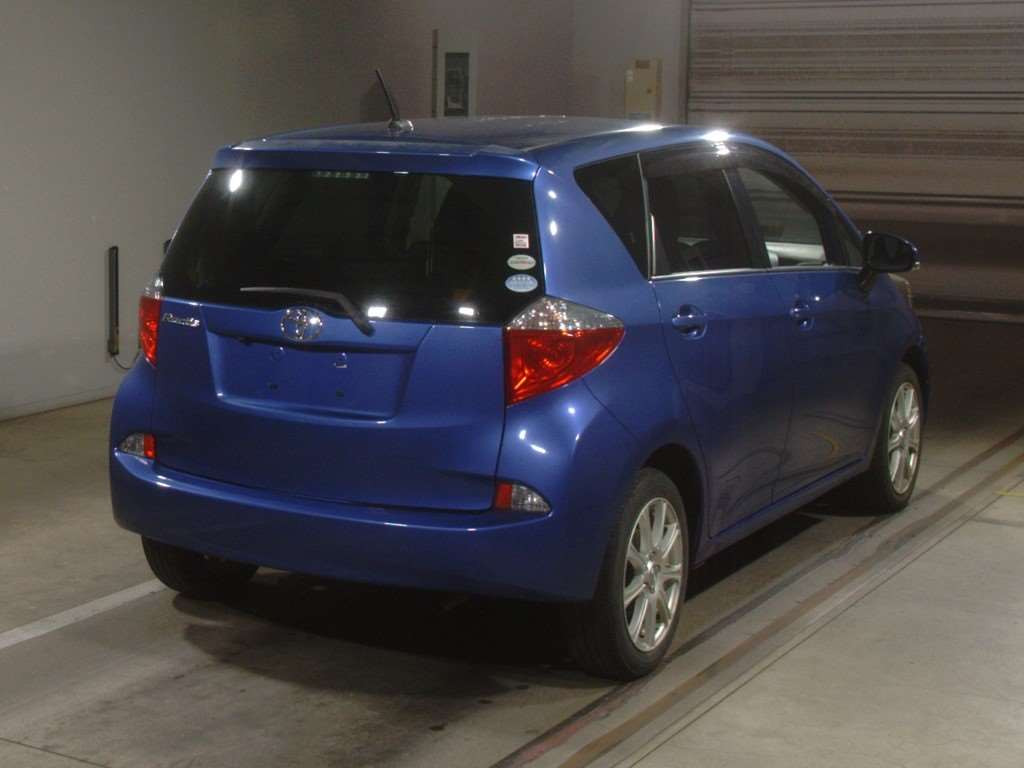 2012 Toyota Ractis NSP120[1]