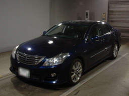 2009 Toyota Crown Hybrid