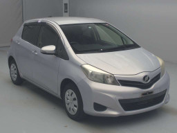 2013 Toyota Vitz