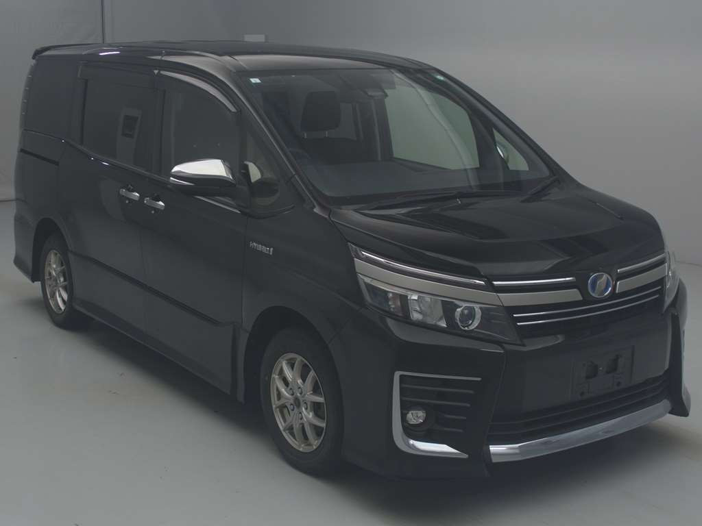 2017 Toyota Voxy ZWR80W[2]