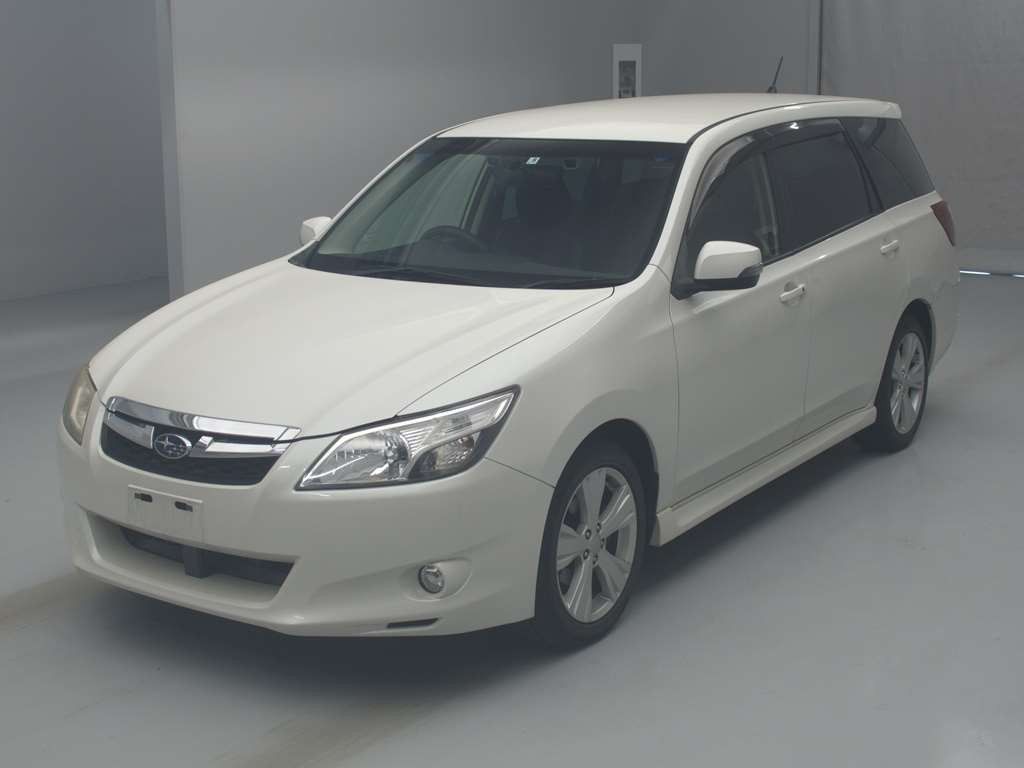 2013 Subaru Exiga YAM[0]