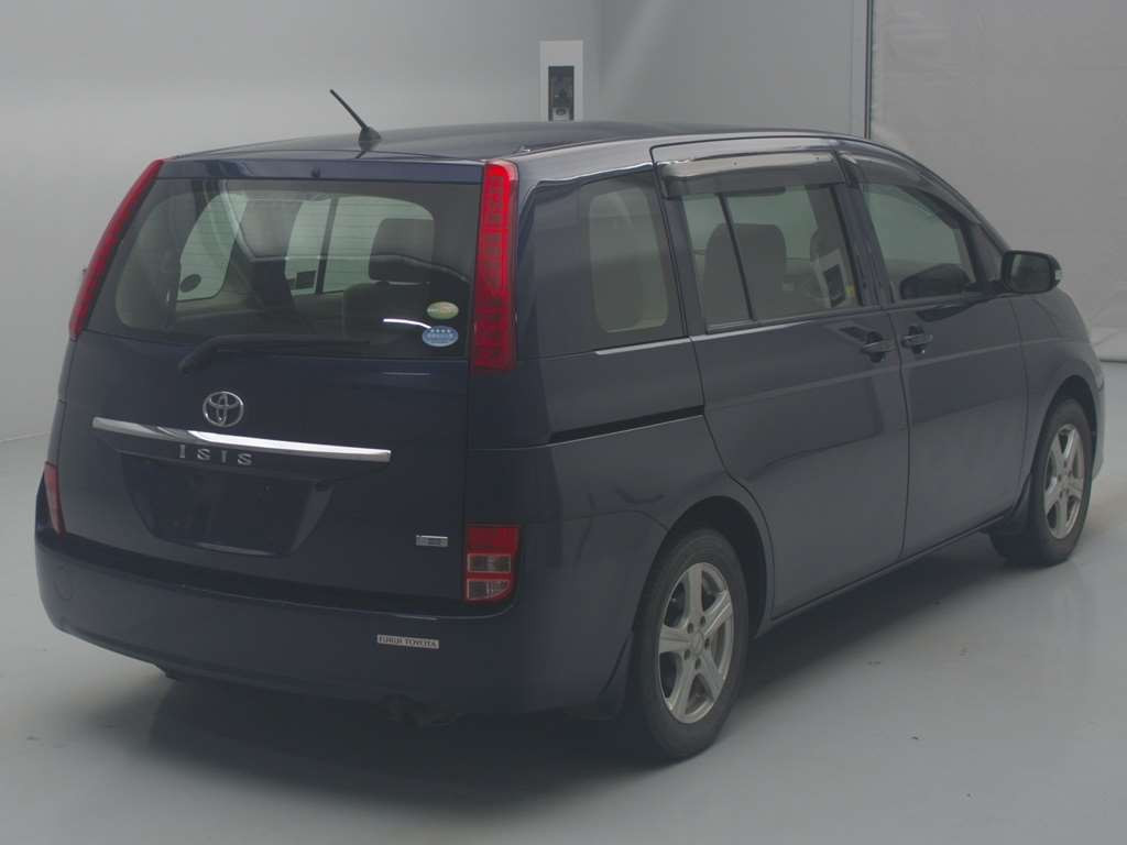 2010 Toyota Isis ZGM10G[1]