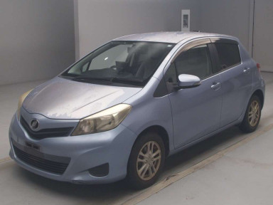 2011 Toyota Vitz