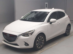 2014 Mazda Demio