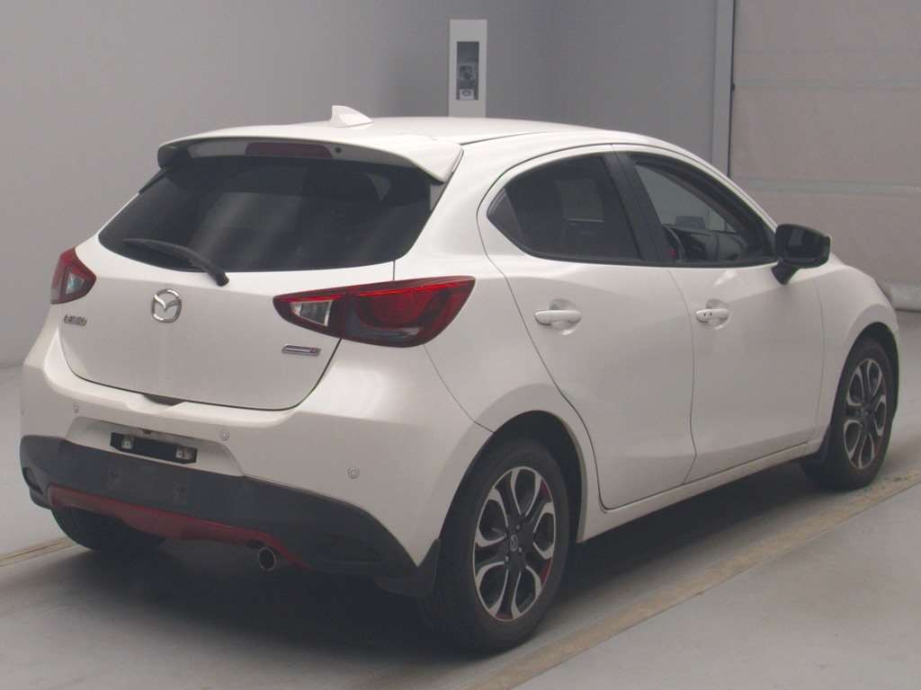 2014 Mazda Demio DJ5FS[1]