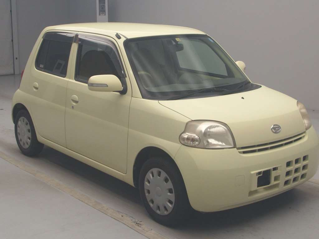 2005 Daihatsu Esse L235S[2]