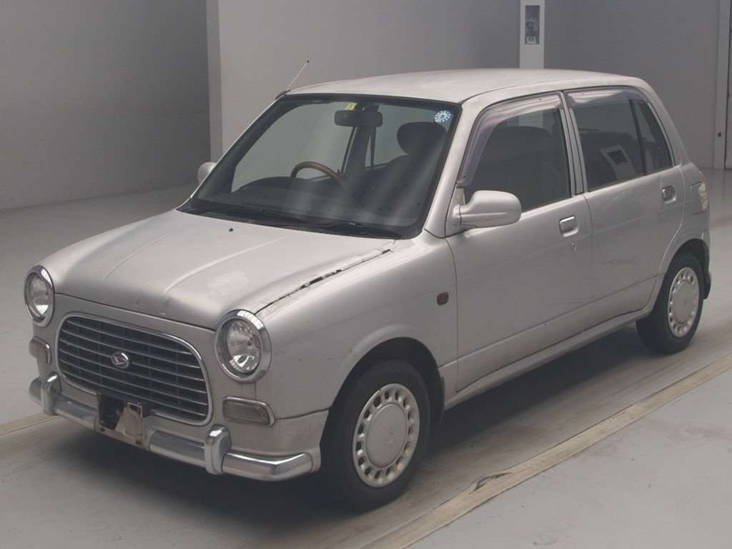 1999 Daihatsu Miragino L700S[0]