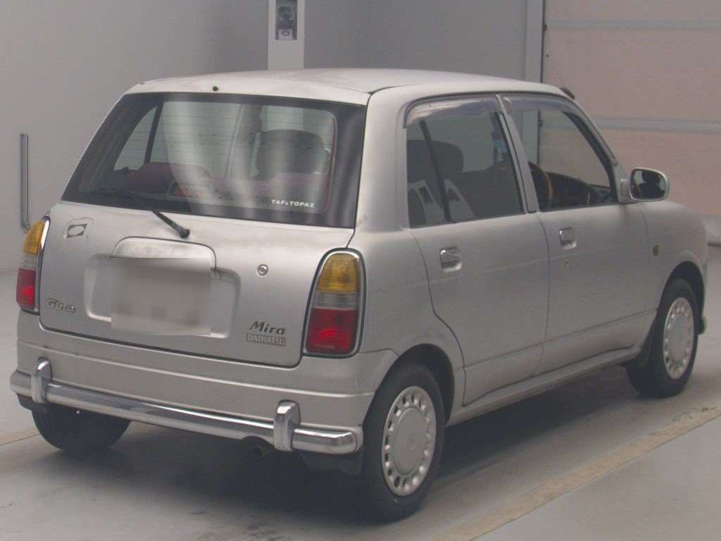 1999 Daihatsu Miragino L700S[1]