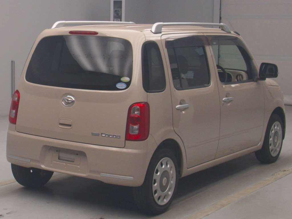 2010 Daihatsu Mira Cocoa L675S[1]