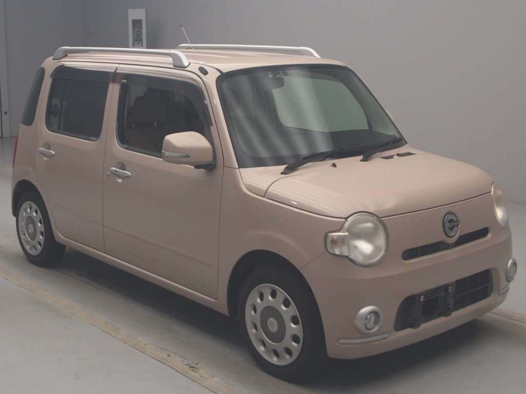 2010 Daihatsu Mira Cocoa L675S[2]