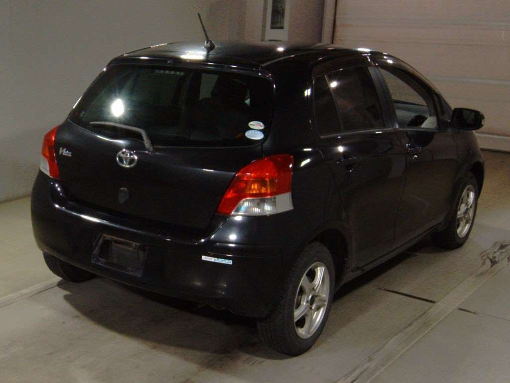 2009 Toyota Vitz KSP90[1]